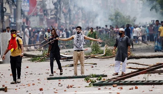 Over thousand people arrested in Bangladesh due to protests 